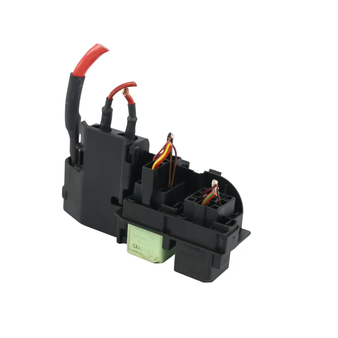 Boîtier Fusibles Relais Distribution pour Audi A4 B9 A5 F5 A6 C8 à propos du numéro de pièce 8W0937503B Audi A4 B9 A5 F5 A6 C8 Boîtier Fusibles Relais Distribution - SKU 8W0937503B - Numéro de pièce 8W0937503B