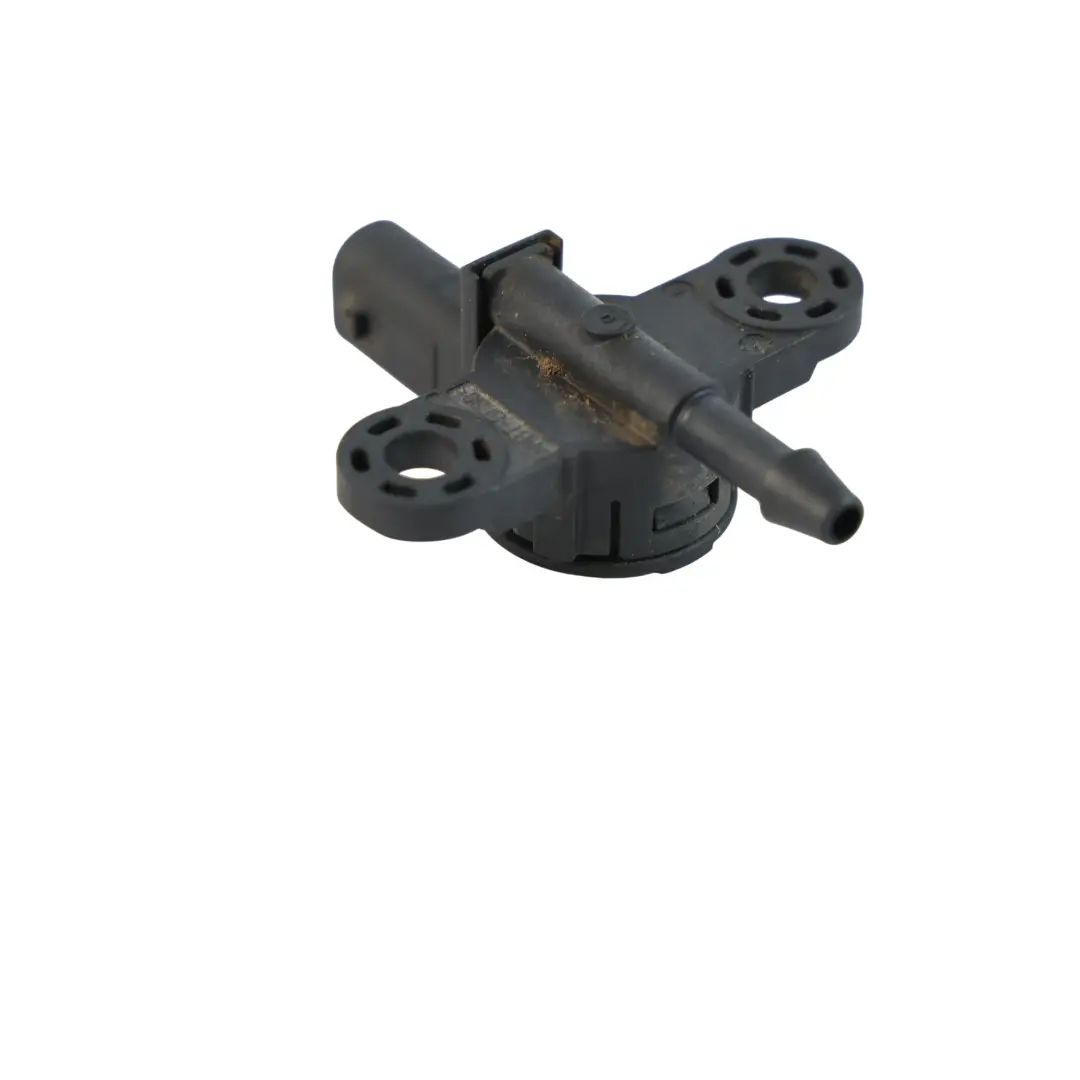 Sensor Presión Sistema Protección Peatones para Audi A4 B9 A5 F5 con número de pieza 8W0959121B Audi A4 B9 A5 F5 Sensor Presión Sistema Protección Peatones - SKU 8W0959121B - Número de pieza 8W0959121B