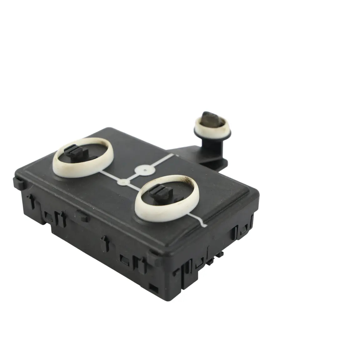 Audi A4 B9 Modulo Controllo Porta Anteriore ECU Lato Passeggero - SKU 8W0959392E - Numero di parte 8W0959392E