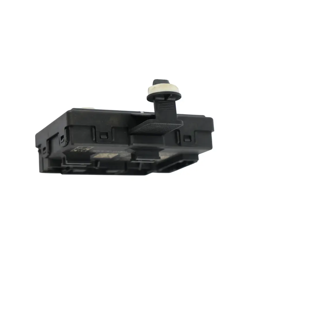 Audi A4 B9 Modulo Controllo Porta Anteriore ECU Lato Passeggero - SKU 8W0959392E - Numero di parte 8W0959392E