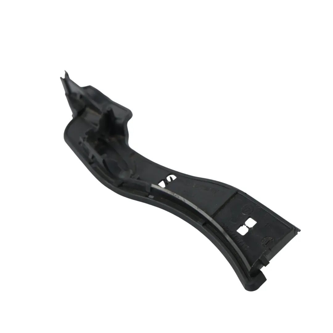 Caoutchouc Boîte Eau Panneau Avant Droit pour Audi A5 F5 à propos du numéro de pièce 8W0971871C Audi A5 F5 Caoutchouc Boîte Eau Panneau Avant Droit - SKU 8W0971871C - Numéro de pièce 8W0971871C