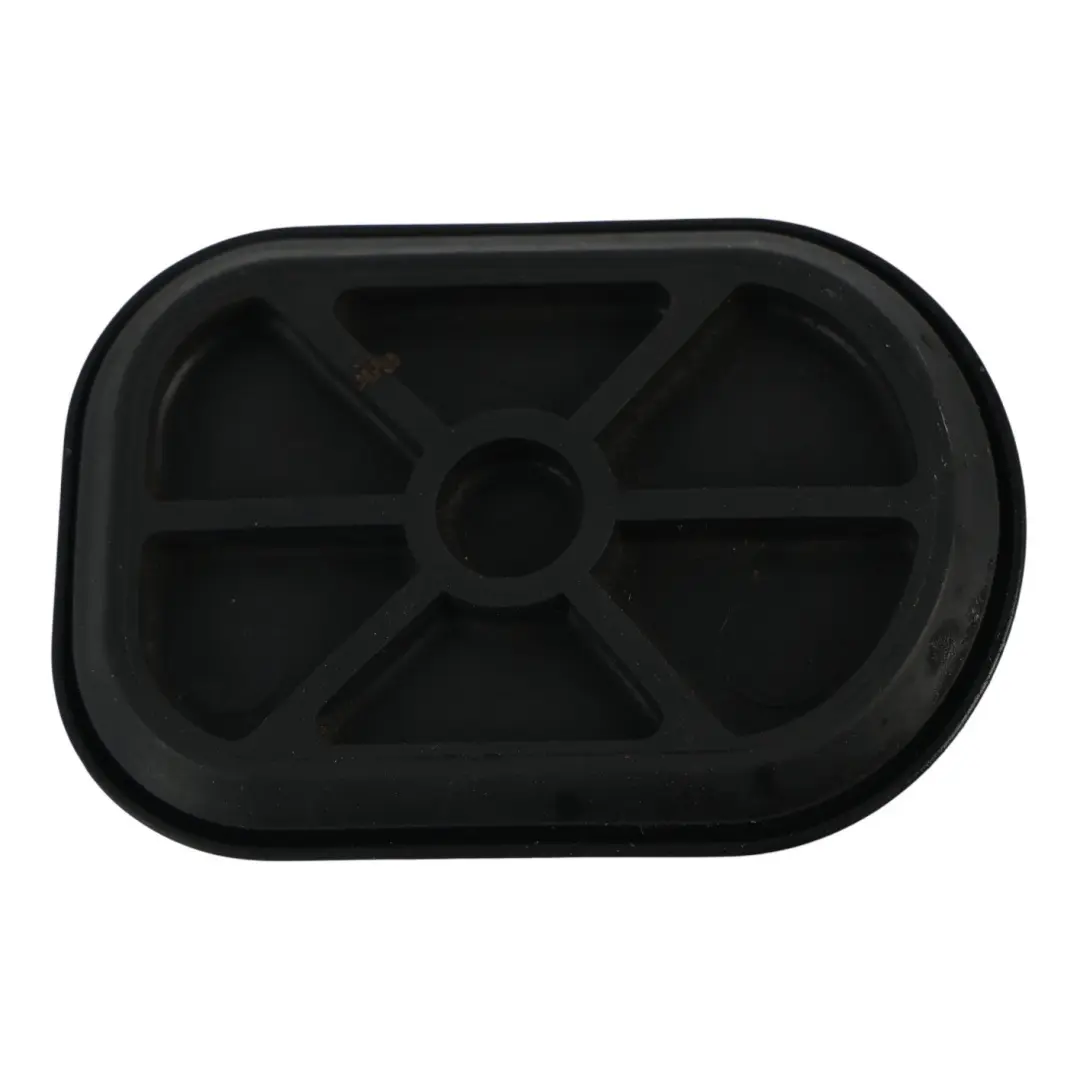 Zaślepka Osłona Podwozia do Audi A4 B9 A5 F5 o numerze 8W0971908 Audi A4 B9 A5 F5 Zaślepka Osłona Podwozia - SKU 8W0971908 - Numer Części 8W0971908