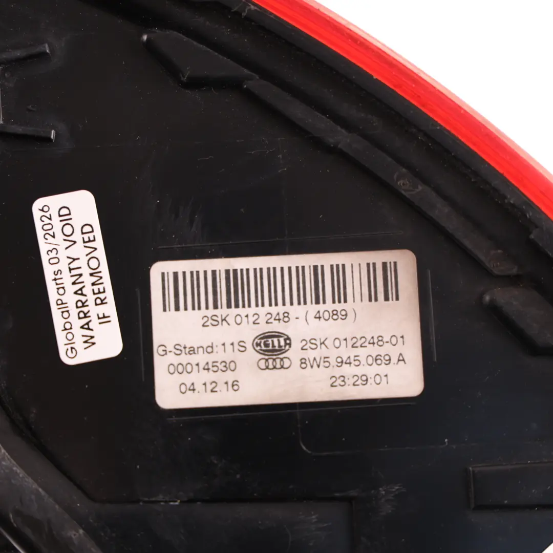 Sedán Luz Piloto Trasero Exterior Portón Izquierdo para Audi A4 B9 con número de pieza 8W5945069A Audi A4 B9 Sedán Luz Piloto Trasero Exterior Portón Izquierdo - SKU 8W5945069A - Número de pieza 8W5945069A