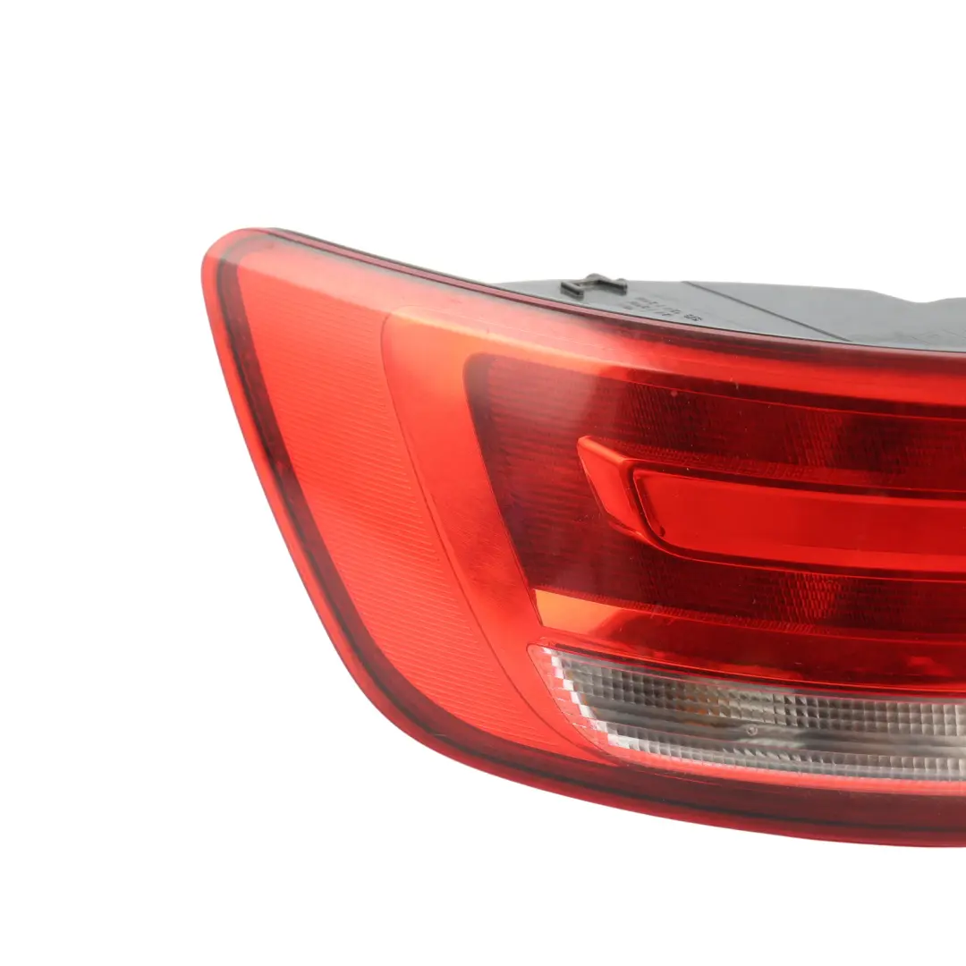 Tail Light Lamp Outer Tailgate Left N/S to Audi A4 B9 Saloon Rear with Part number 8W5945069A Audi A4 B9 Saloon Rear Tail Light Lamp Outer Tailgate Left N/S - SKU 8W5945069A - Part number 8W5945069A