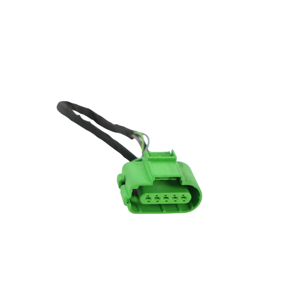 Wtyczka Przewód Wiązka Lampy Tylnej Zewnętrznej Prawa 8W5945076A do Audi A4 B9 o numerze 8W5945070A Audi A4 B9 Wtyczka Przewód Wiązka Lampy Tylnej Zewnętrznej Prawa 8W5945076A - SKU 8W5945070A-1 - Numer Części 8W5945070A