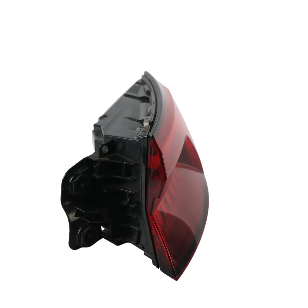 LED Luz Trasera Exterior Derecha para Audi A5 F5 con número de pieza 8W6945092N Audi A5 F5 LED Luz Trasera Exterior Derecha - SKU 8W6945092N - Número de pieza 8W6945092N