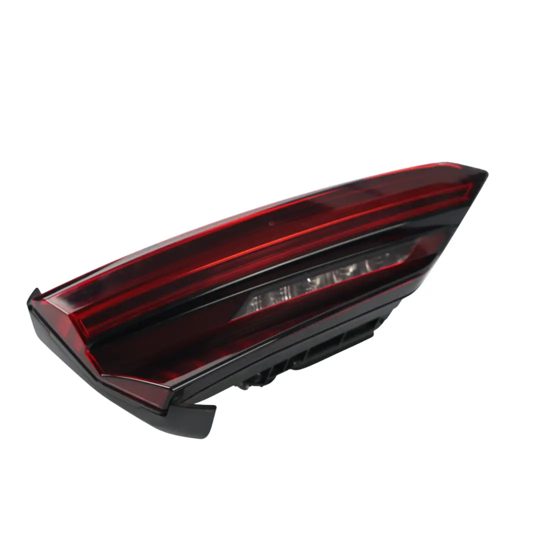 Audi A5 S5 F5 LED Lampa Tylna Wewnętrzna Klapy Lewa - SKU 8W6945093L - Numer Części 8W6945093L