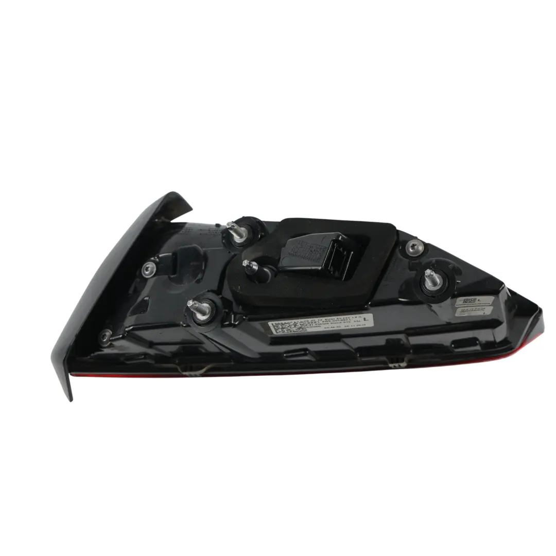 Luz Trasera LED Lámpara Portón Interior Izquierda para Audi A5 S5 F5 con número de pieza 8W6945093L Audi A5 S5 F5 Luz Trasera LED Lámpara Portón Interior Izquierda - SKU 8W6945093L - Número de pieza 8W6945093L