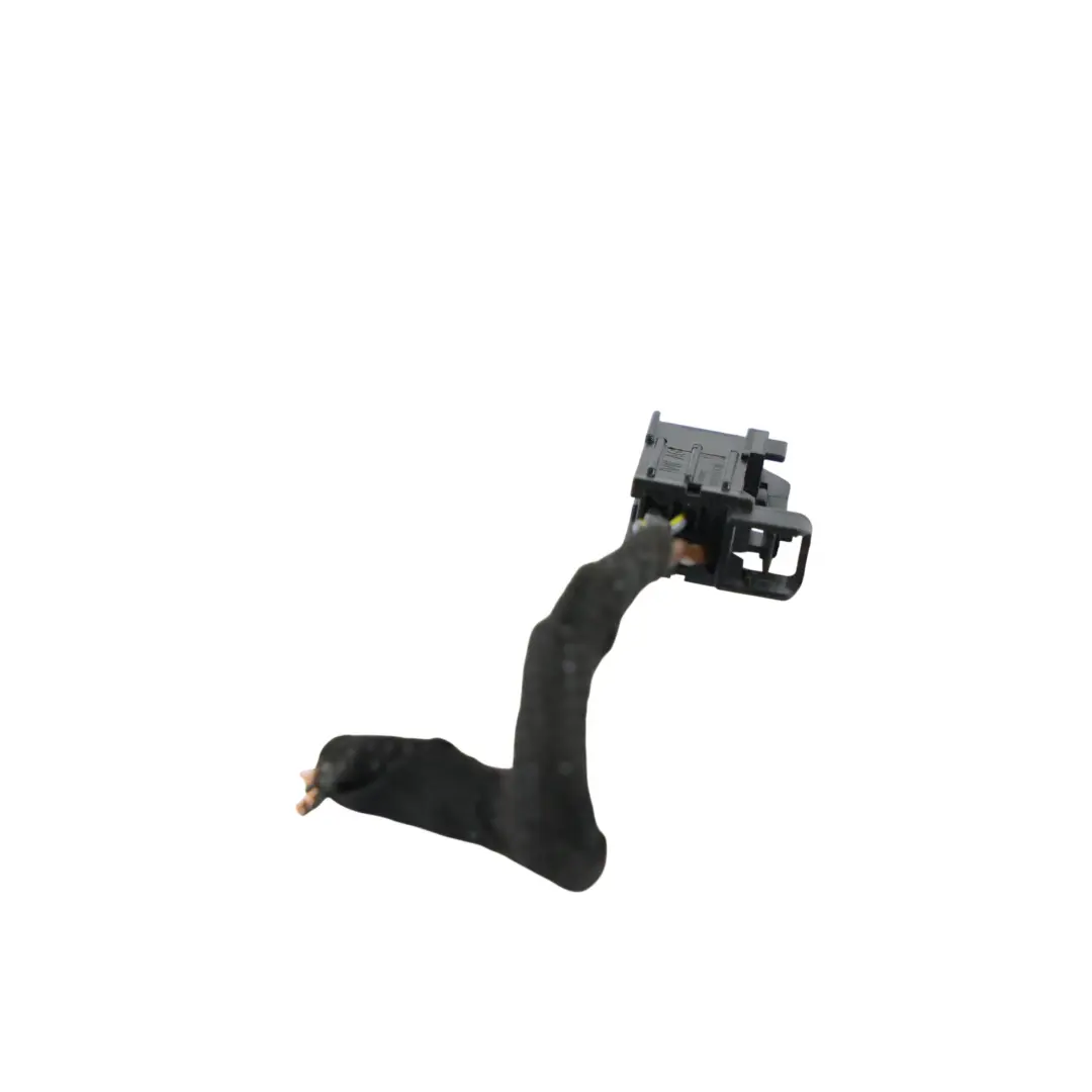 Cablaggio Faro Posteriore LED Destro per Audi A5 S5 F5 con numero di parte 8W6945094H Audi A5 S5 F5 Cablaggio Faro Posteriore LED Destro - SKU 8W6945094H-1 - Numero di parte 8W6945094H