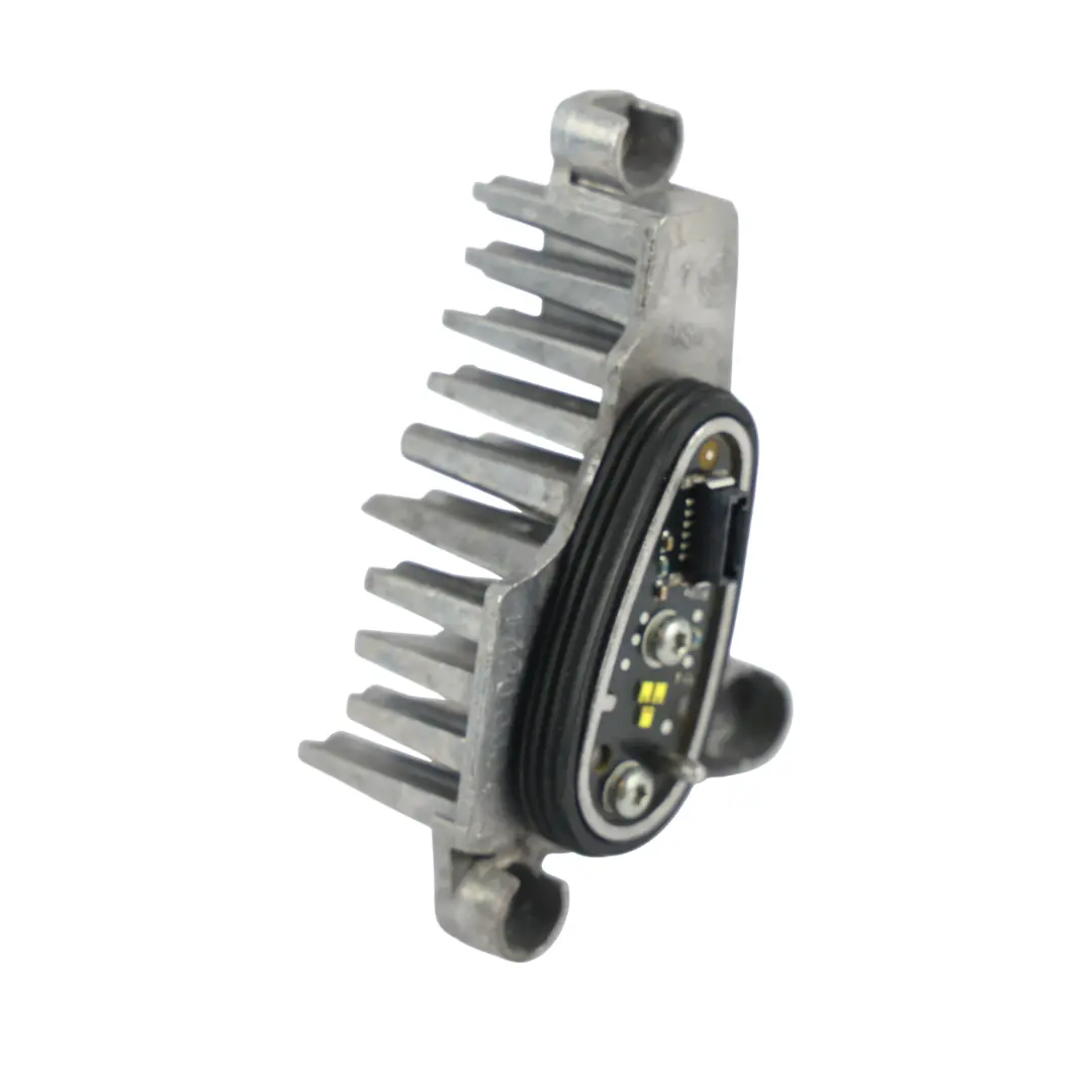 Scheinwerfer LED Modul Mit Kühlkörper Steuergerät Links für Audi A5 S5 F5 mit Teilenummer 8W6998473 Audi A5 S5 F5 Scheinwerfer LED Modul Mit Kühlkörper Steuergerät Links - SKU 8W6998473 - Teilenummer 8W6998473