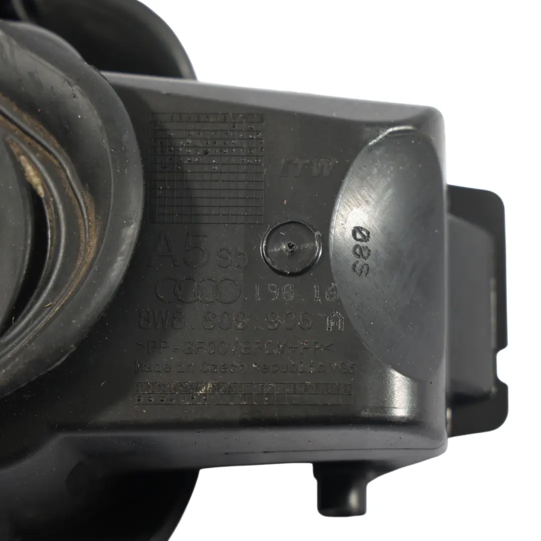 Boîtier Insert Montage Trappe Réservoir Carburant pour Audi A5 8T à propos du numéro de pièce 8W8809906A Audi A5 8T Boîtier Insert Montage Trappe Réservoir Carburant - SKU 8W8809906A-1 - Numéro de pièce 8W8809906A