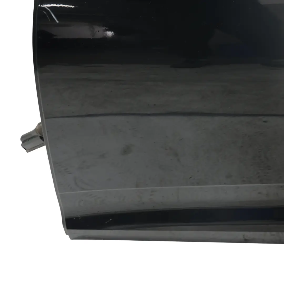 Audi A5 F5 Panneau Recouvrement Porte Avant Gauche Noir Mythique Métallisé Y9T - SKU 8W8831051F-MYB - Numéro de pièce 8W8831051F