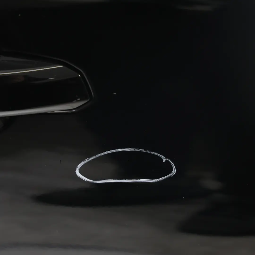 Tür Hinten Rechts Abdeckung Panel Mythisch Schwarz Metallic Y9T für Audi A5 F5 mit Teilenummer 8W8833052J Audi A5 F5 Tür Hinten Rechts Abdeckung Panel Mythisch Schwarz Metallic Y9T - SKU 8W8833052J-MYB - Teilenummer 8W8833052J