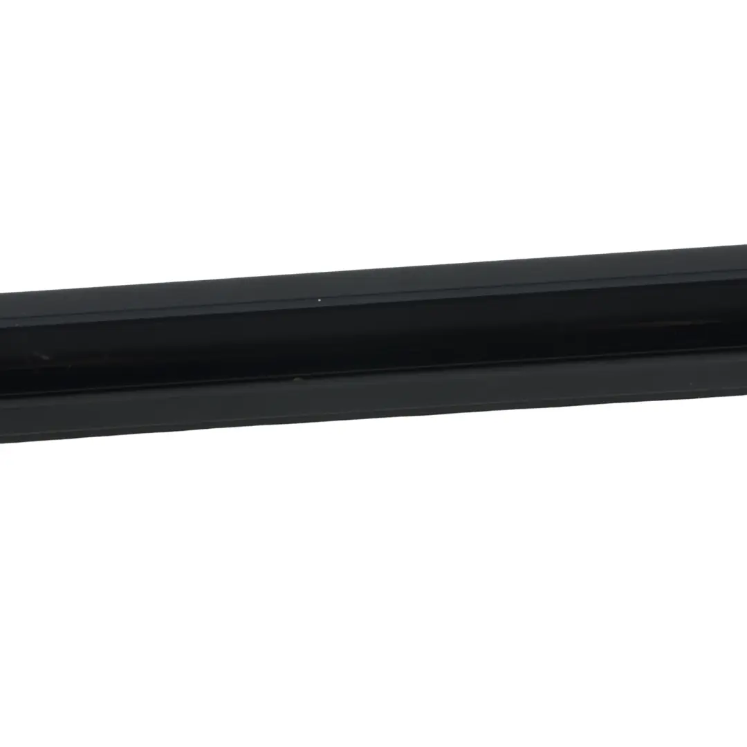 Joint Étanchéité Montant B Vitre Avant Droit pour Audi A4 B9 à propos du numéro de pièce 8W8853284C Audi A4 B9 Joint Étanchéité Montant B Vitre Avant Droit - SKU 8W8853284C - Numéro de pièce 8W8853284C