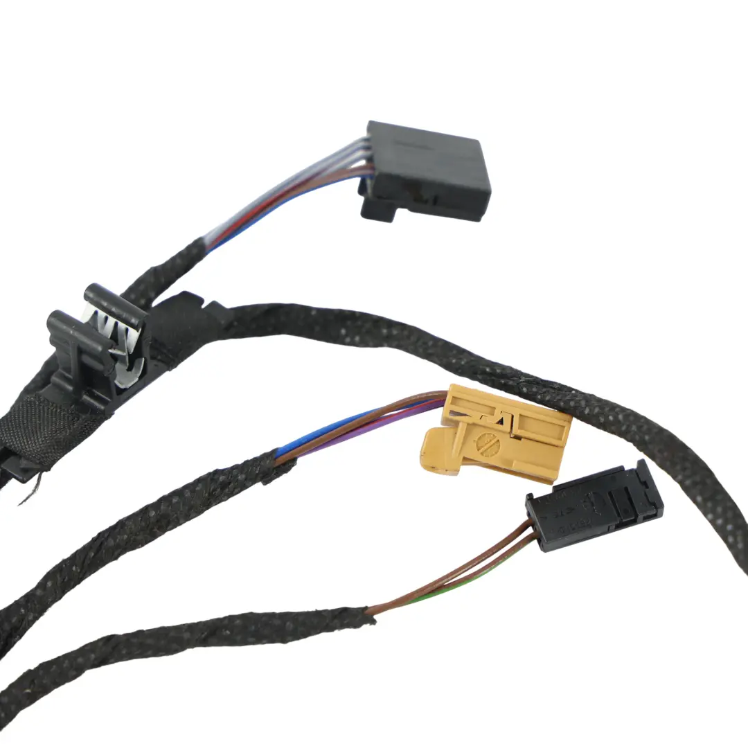 Cablaggio Pannello Porta Anteriore Lato Guida per Audi A5 S5 F5 con numero di parte 8W8971035AD Audi A5 S5 F5 Cablaggio Pannello Porta Anteriore Lato Guida - SKU 8W8971035AD - Numero di parte 8W8971035AD