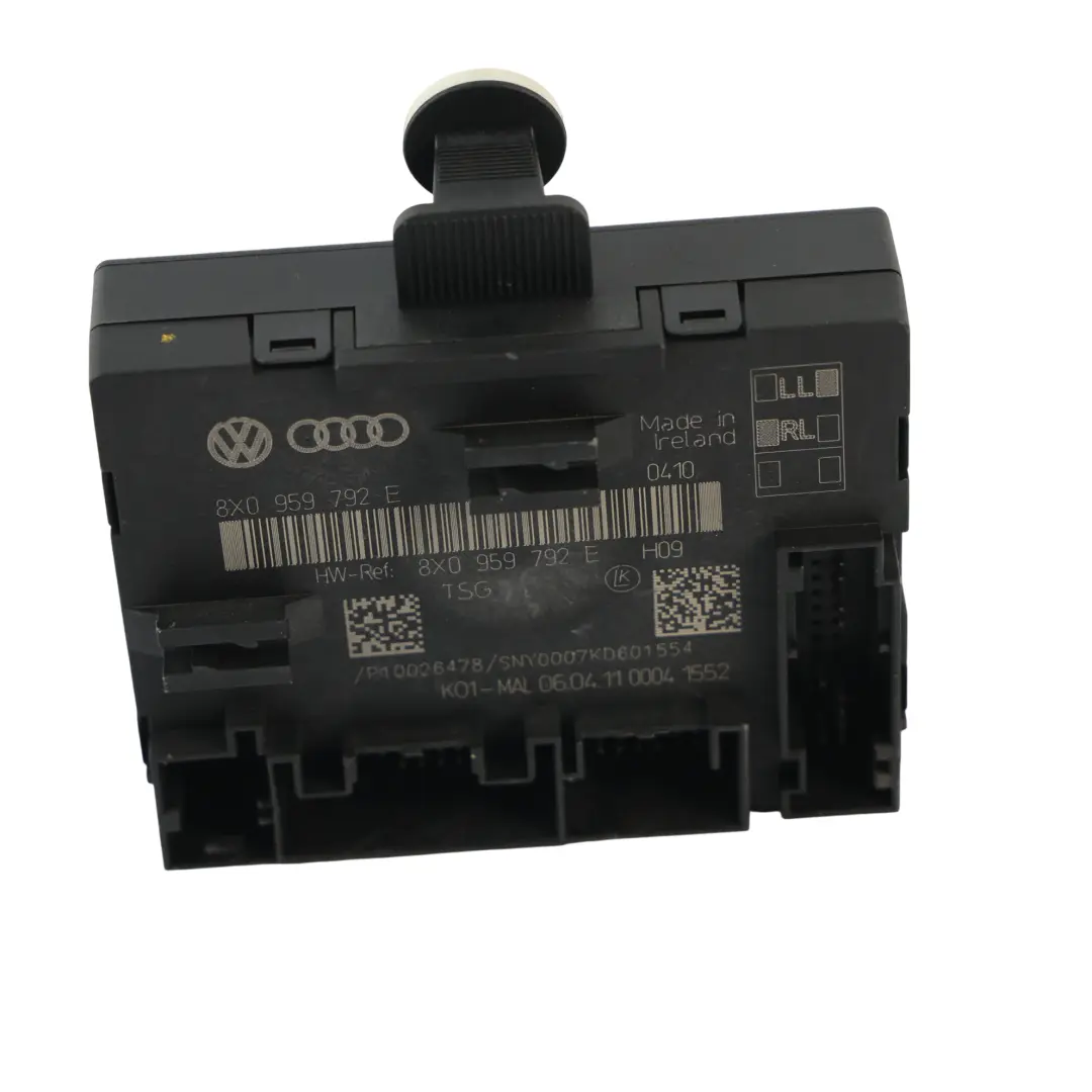 Mk2 B6 Module Contrôle Porte ECU Avant Gauche pour Skoda Superb à propos du numéro de pièce 8X0959792E Skoda Superb Mk2 B6 Module Contrôle Porte ECU Avant Gauche - SKU 8X0959792E - Numéro de pièce 8X0959792E