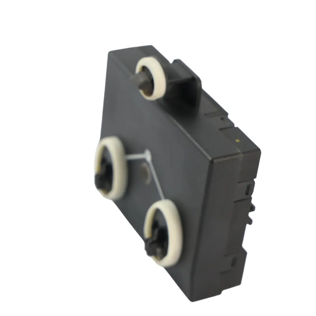 Mk2 B6 Moduł Sterownik Drzwi Przedni Lewy Przód do Skoda Superb o numerze 8X0959792E Skoda Superb Mk2 B6 Moduł Sterownik Drzwi Przedni Lewy Przód - SKU 8X0959792E - Numer Części 8X0959792E