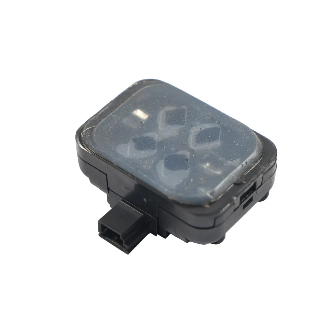 Moduł Czujnik Sensor Deszczu do Land Rover Discovery 4 L319 o numerze 8X23-17D547-AE Land Rover Discovery 4 L319 Moduł Czujnik Sensor Deszczu - SKU 8X23-17D547-AE - Numer Części 8X23-17D547-AE