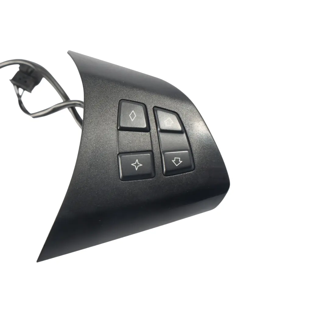 Interruttore Volante Automatico 9239901 9196992 per BMW E70 LCI con numero di parte 9133464 BMW E70 LCI Interruttore Volante Automatico 9239901 9196992 - SKU 9133464-1 - Numero di parte 9133464