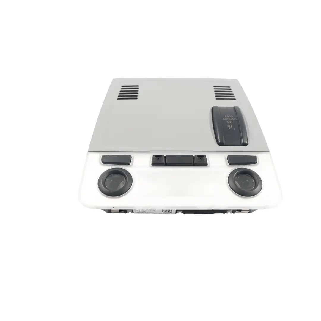 Lampka Oświetlenia Podsufitki Przednia do BMW E81 E87 o numerze 9137485 BMW E81 E87 Lampka Oświetlenia Podsufitki Przednia - SKU 9137485 - Numer Części 9137485