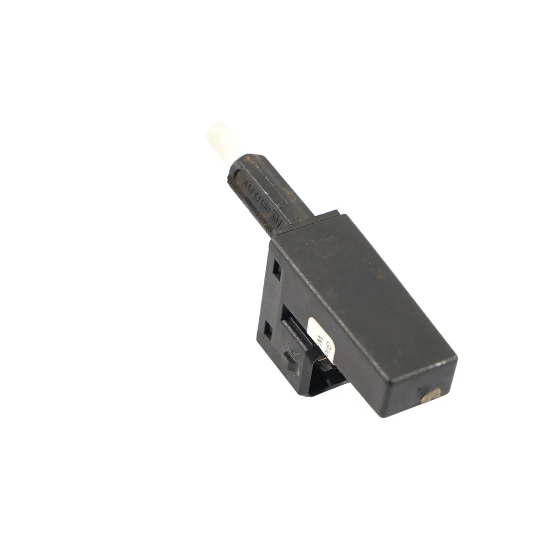 Interruptor Luz Pedal Freno para Land Rover Discovery 3 L319 con número de pieza 91AB-13480-AD Land Rover Discovery 3 L319 Interruptor Luz Pedal Freno - SKU 91AB-13480-AD - Número de pieza 91AB-13480-AD