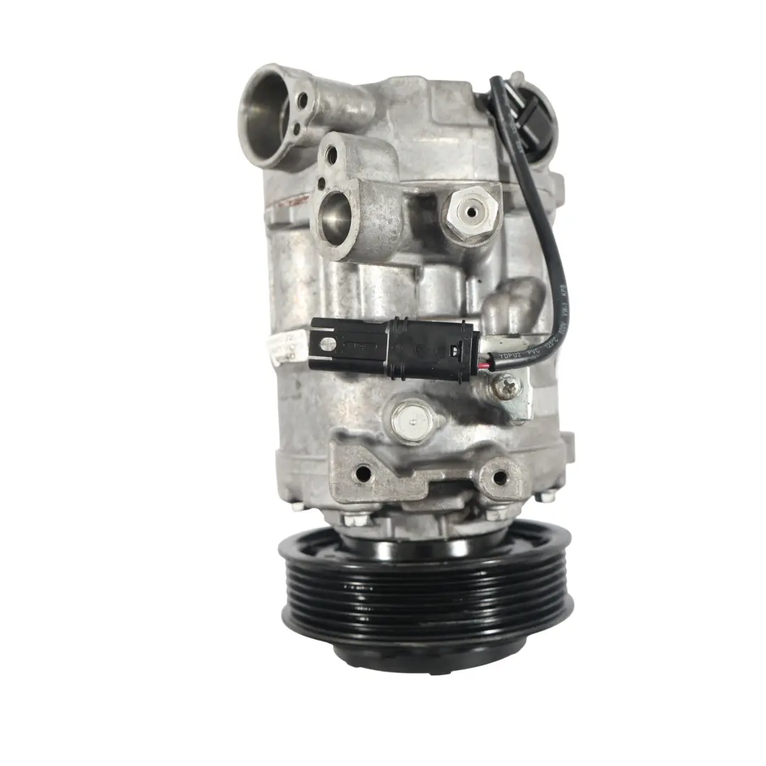 Condizionata A/C per BMW E90 E91 E92 LCI X3 F25 Compressore Aria con numero di parte 9225704 BMW E90 E91 E92 LCI X3 F25 Compressore Aria Condizionata A/C - SKU 9225704-1 - Numero di parte 9225704