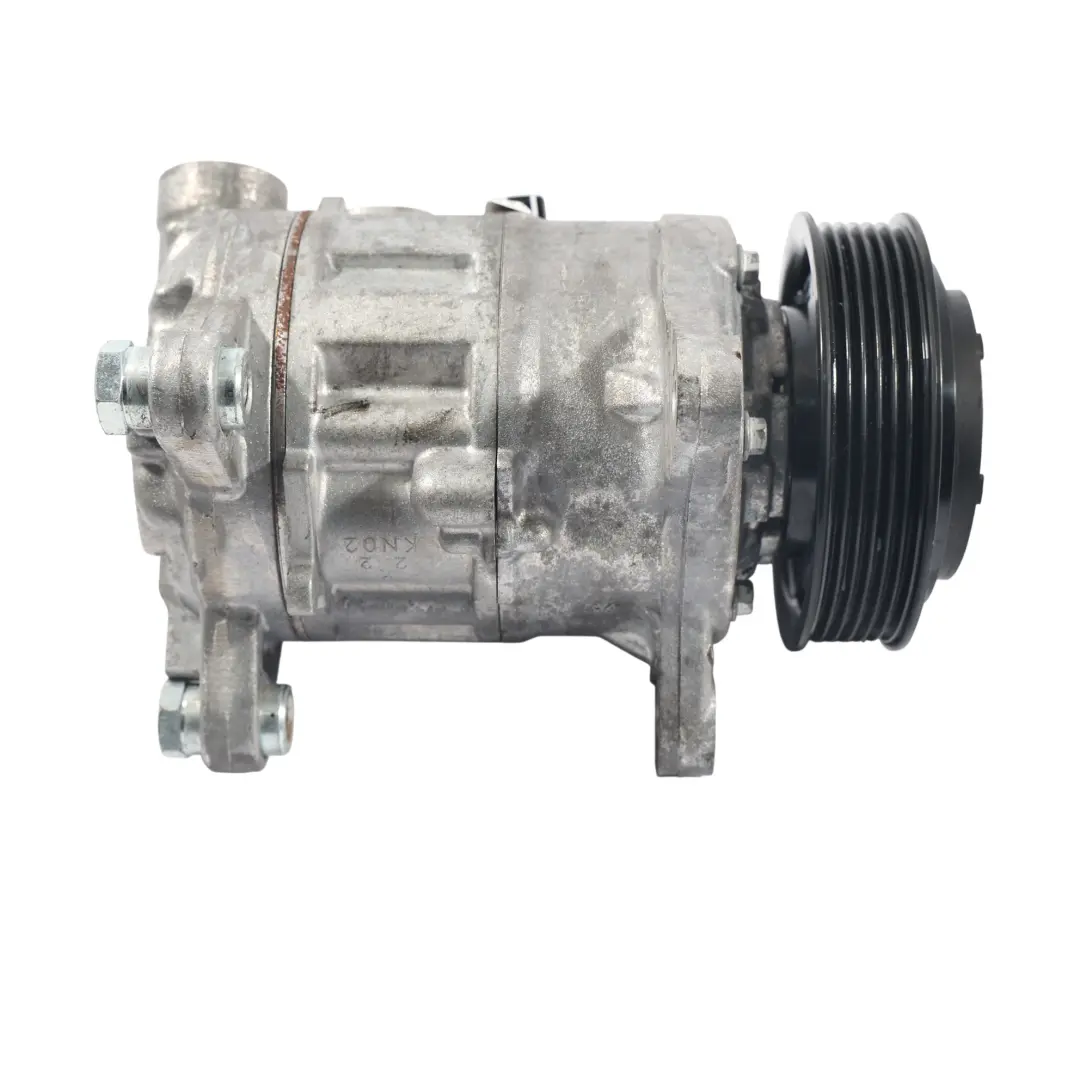 Compresor Aire Acondicionado para BMW E90 E91 E92 LCI X3 F25 con número de pieza 9225704 BMW E90 E91 E92 LCI X3 F25 Compresor Aire Acondicionado - SKU 9225704-1 - Número de pieza 9225704