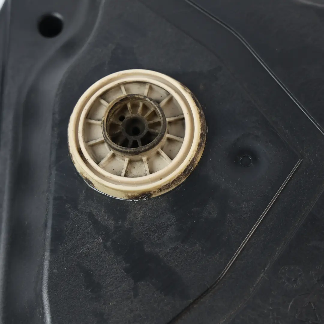 BMW F01 F02 Głośnik Niskotonowy Centralny Hi-Fi Lewo - SKU 9227483 - Numer Części 9227483