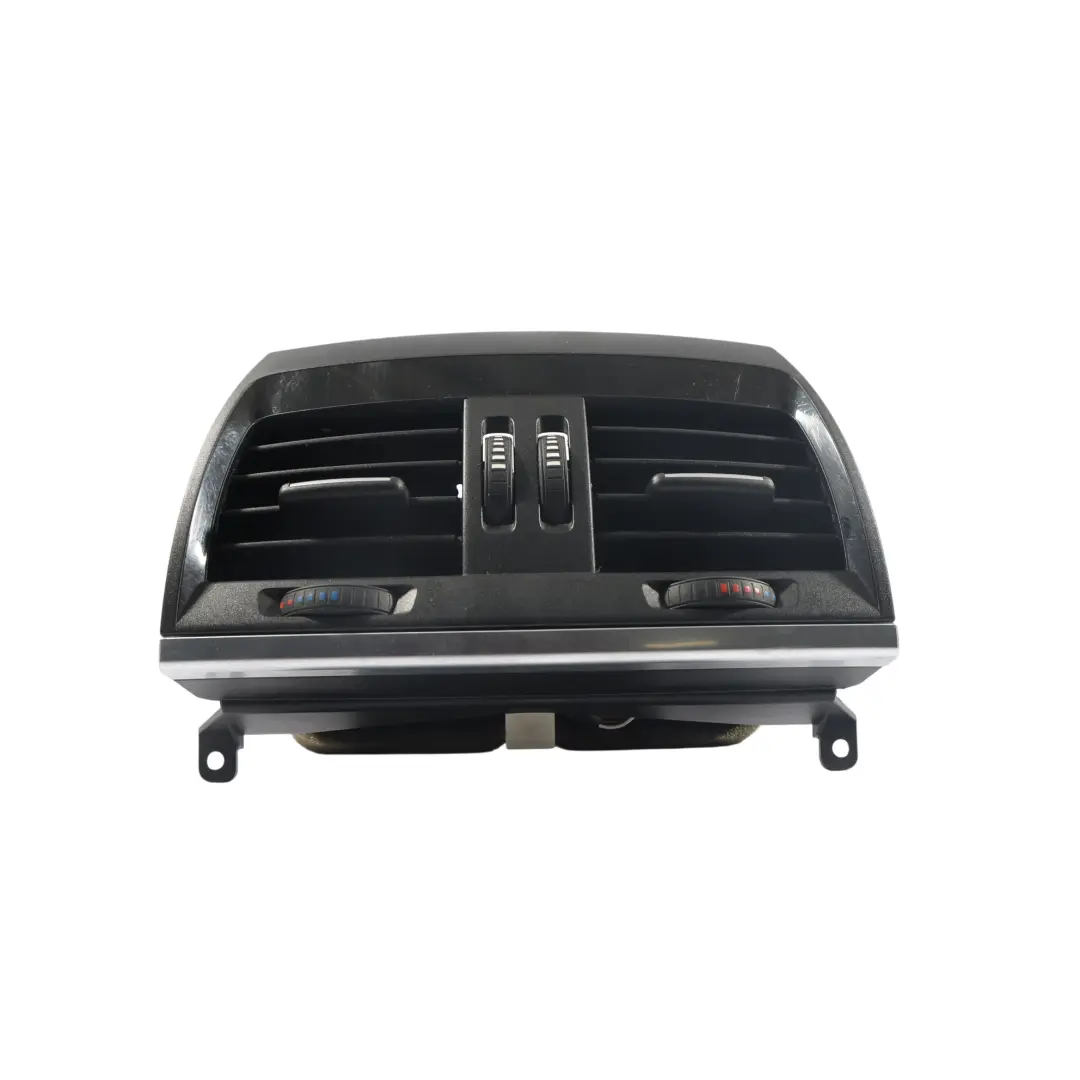 Bocchetta Aria Posteriore Nera per BMW X5 F15 F85 X6 F16 F86 con numero di parte 9252013 BMW X5 F15 F85 X6 F16 F86 Bocchetta Aria Posteriore Nera - SKU 9252013 - Numero di parte 9252013