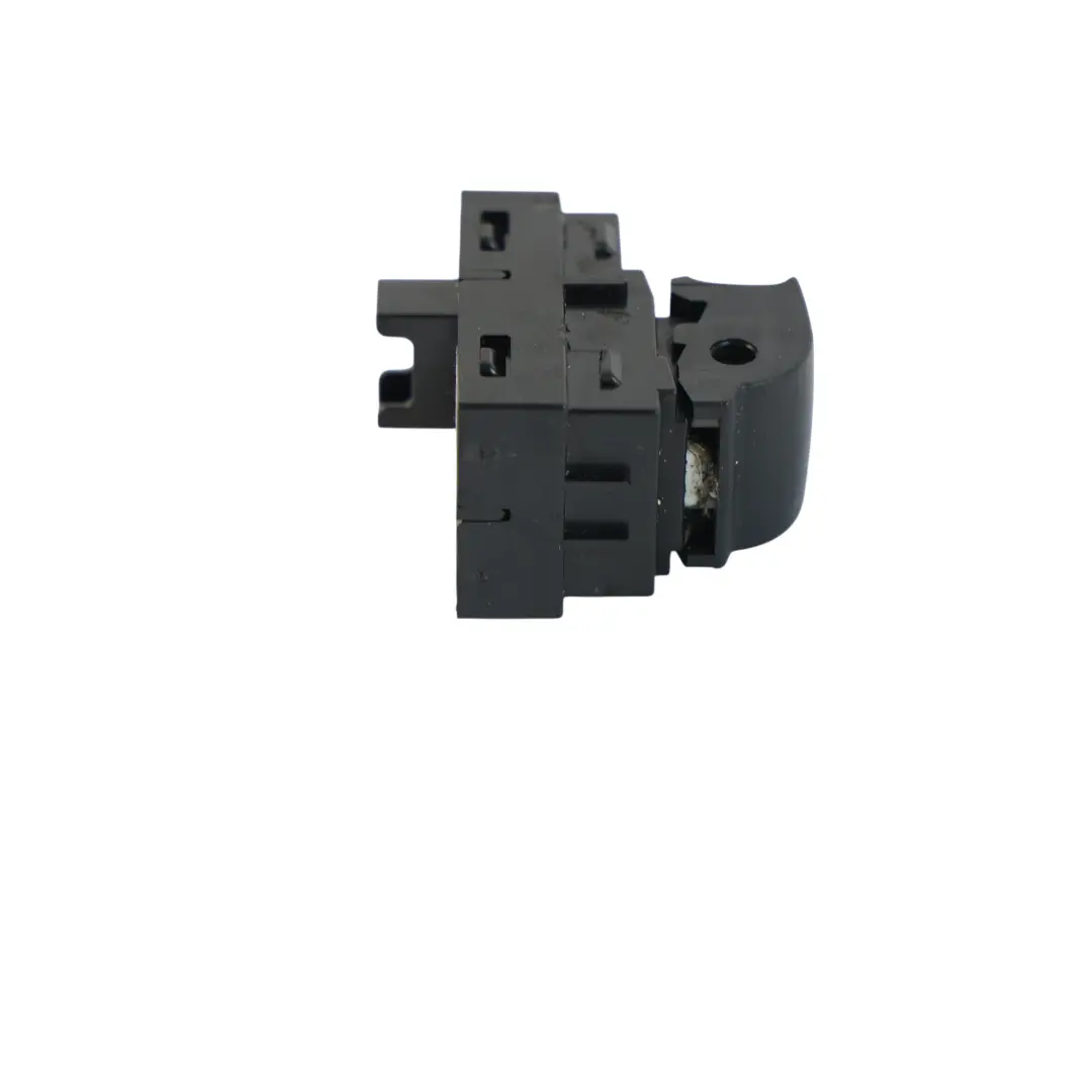 Interruttore Rilascio Portellone Posteriore per BMW X5 F15 X6 F16 F86 con numero di parte 9267981 BMW X5 F15 X6 F16 F86 Interruttore Rilascio Portellone Posteriore - SKU 9267981 - Numero di parte 9267981