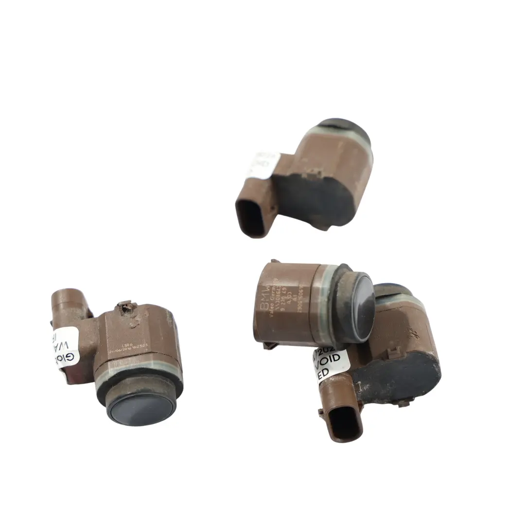Sensore PDC Parcheggio SET X4 Grigio Sophistograu A90 per BMW F10 LCI F11 con numero di parte 9270497 BMW F10 LCI F11 Sensore PDC Parcheggio SET X4 Grigio Sophistograu A90 - SKU 9270497-SOP2 - Numero di parte 9270497