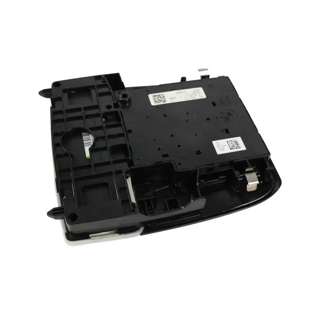 Luce Lettura Cortesia Tetto Anteriore Interna per BMW X5 F15 F85 con numero di parte 9331131 BMW X5 F15 F85 Luce Lettura Cortesia Tetto Anteriore Interna - SKU 9331131 - Numero di parte 9331131