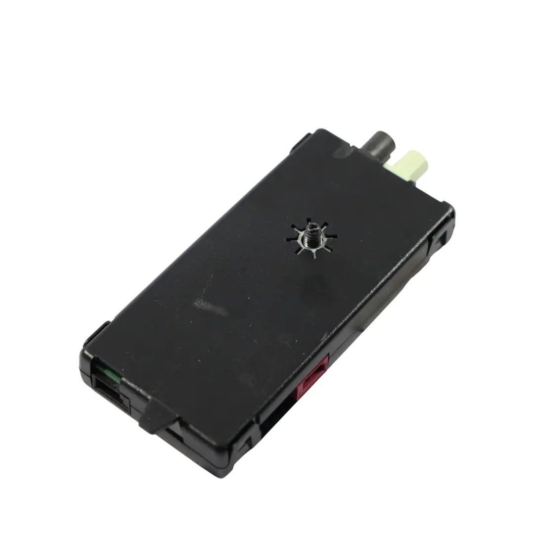 BMW G31 Touring Tailgate Antenna Amplifier Diversity - SKU 9389561 - Part number 9389561