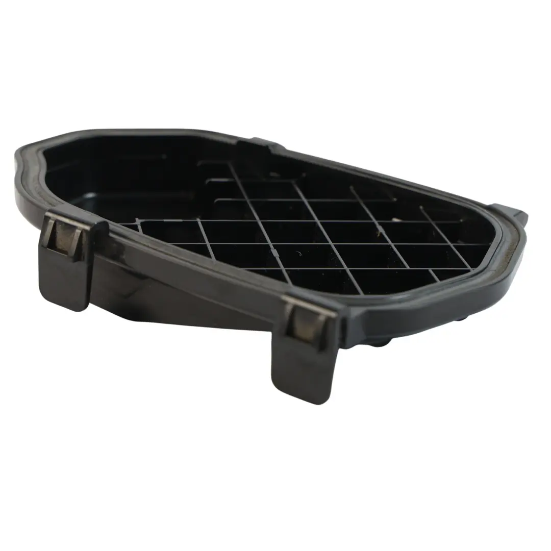 Porsche Cayenne 9PA Cache Phare Capot Protection Droite 7L5941608A - SKU 95563123800 - Numéro de pièce 95563123800