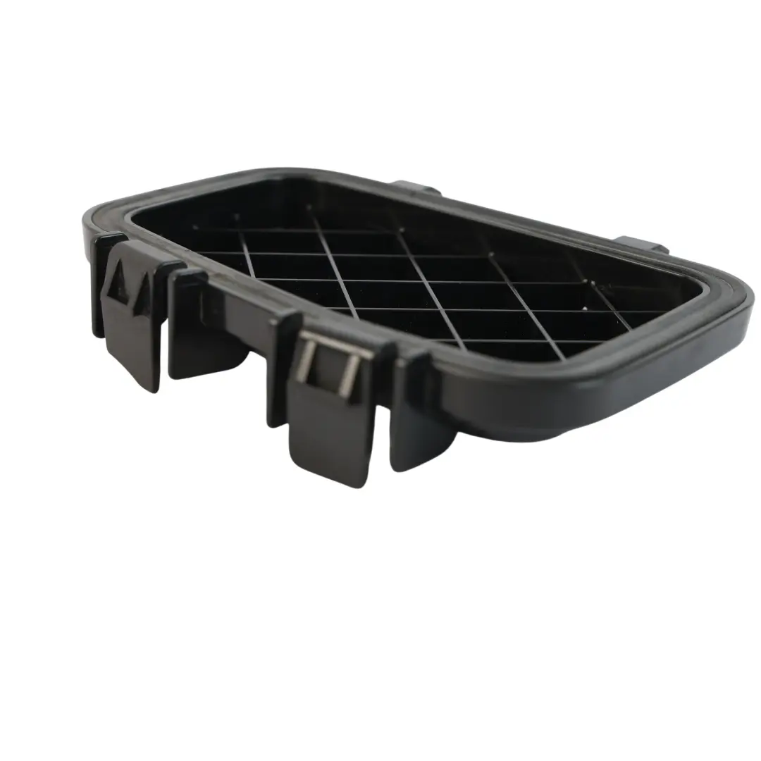 Cache Phare Capot Protection Droit 7L5941608 pour Porsche Cayenne 9PA à propos du numéro de pièce 95563124200 Porsche Cayenne 9PA Cache Phare Capot Protection Droit 7L5941608 - SKU 95563124200 - Numéro de pièce 95563124200