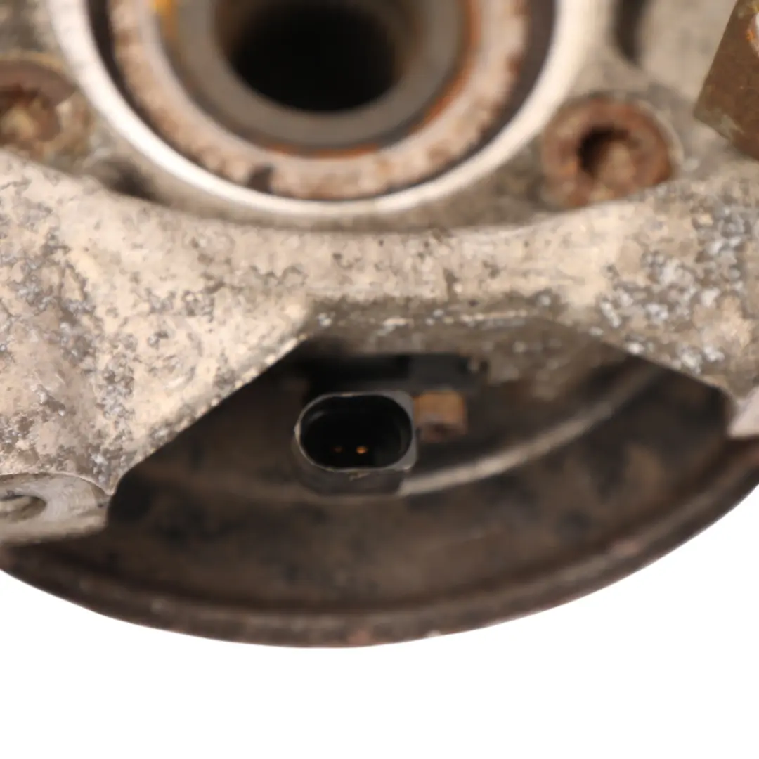 Rodamiento Buje Portaruedas Trasero Izquierdo para Porsche Cayenne 92A con número de pieza 95833161101 Porsche Cayenne 92A Rodamiento Buje Portaruedas Trasero Izquierdo - SKU 95833161101-1 - Número de pieza 95833161101