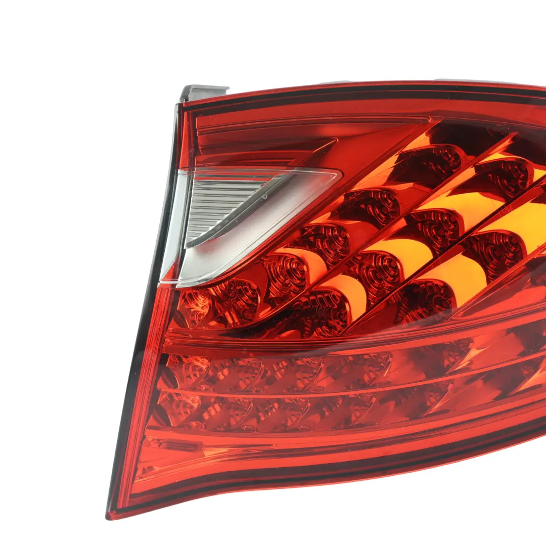 Porsche Cayenne 92A Rear Tail Light Tailgate Side Lamp Right O/S - SKU 95863109602 - Part number 95863109602