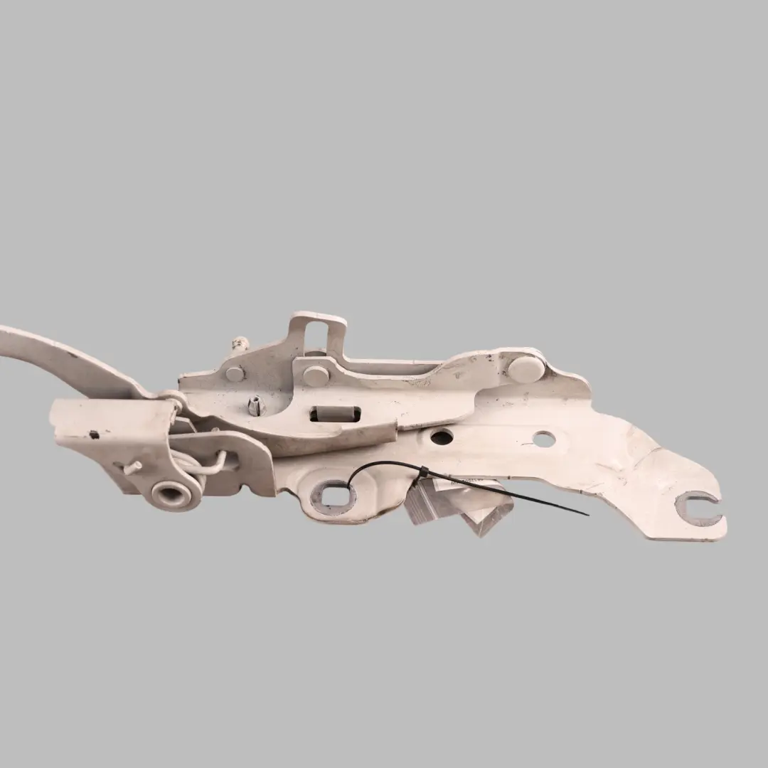 Front Bonnet Hood Engine Hinge Right O/S Mineral White - A96 to BMW F45 F46 with Part number 9632502 BMW F45 F46 Front Bonnet Hood Engine Hinge Right O/S Mineral White - A96 - SKU 9632502-MW - Part number 9632502