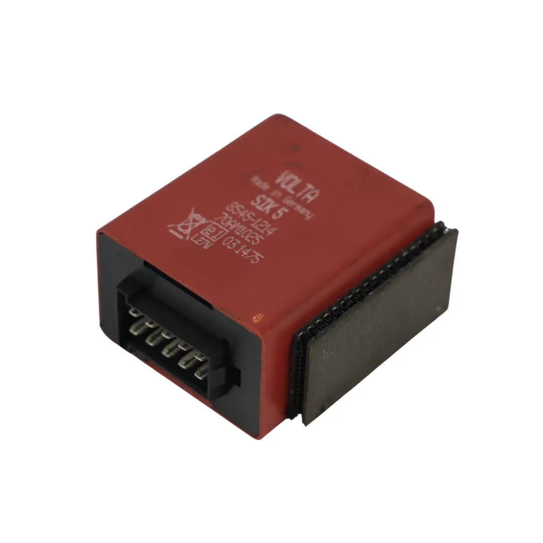 C394 Trailer Tow Relay Hook Control Lamp Fail indicator to Ford Kuga with Part number 97BX-10C909-AC Ford Kuga C394 Trailer Tow Relay Hook Control Lamp Fail indicator - SKU 97BX-10C909-AC - Part number 97BX-10C909-AC