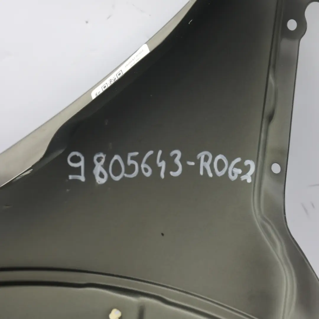Lateral Guardabarros Delantero Ala Izquierda Royal Grey Gris A48 para Mini R60 con número de pieza 9805643 Mini R60 Lateral Guardabarros Delantero Ala Izquierda Royal Grey Gris A48 - SKU 9805643-ROG2 - Número de pieza 9805643