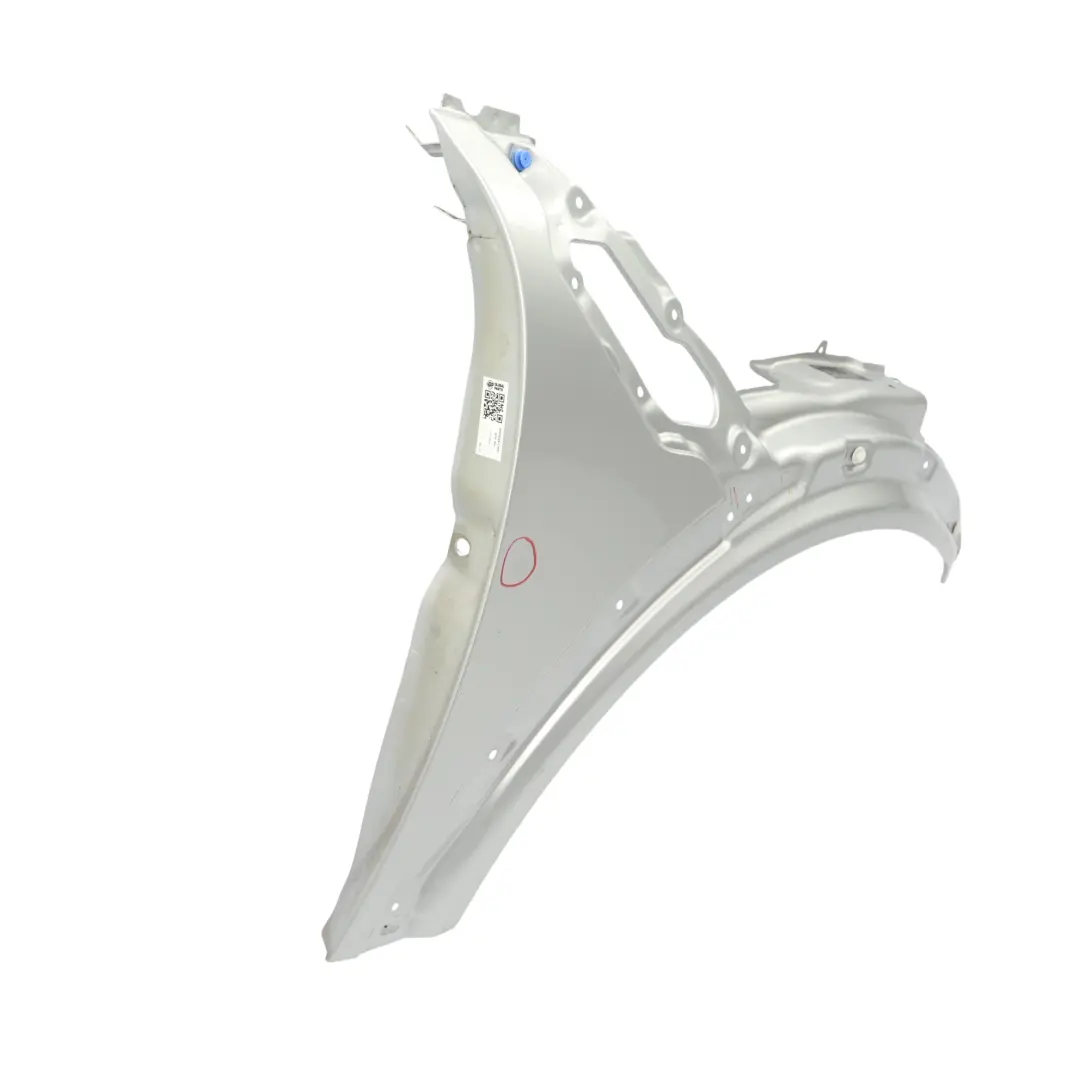 Panneau latéral Aile avant droite Crystal Silver Metallic - B12 pour Mini R60 R61 à propos du numéro de pièce 9805644 Mini R60 R61 Panneau latéral Aile avant droite Crystal Silver Metallic - B12 - SKU 9805644-CRS1 - Numéro de pièce 9805644