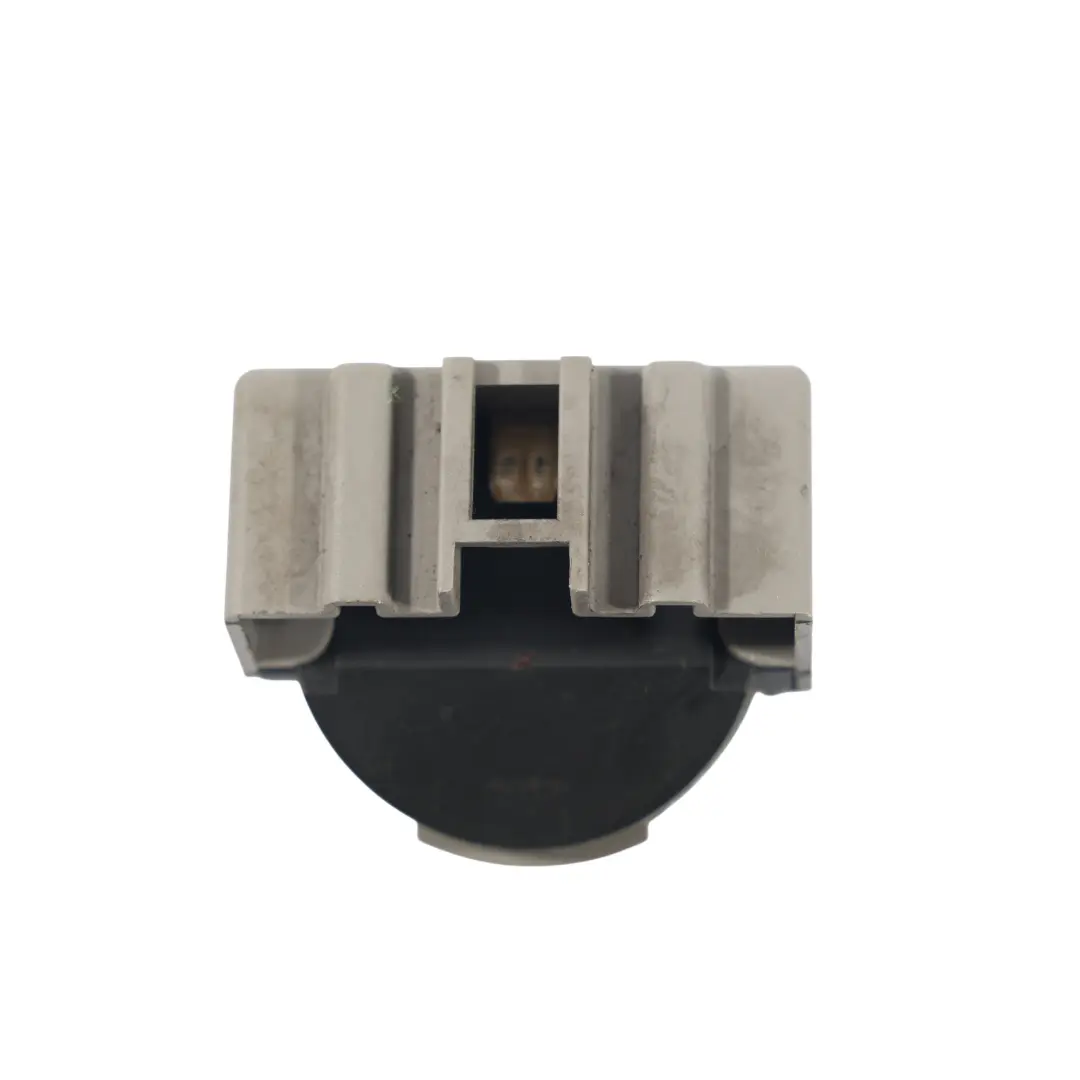 Interruttore Controllo Accensione Avviamento per Ford Fiesta MK7 con numero di parte 98AB-11572-BE Ford Fiesta MK7 Interruttore Controllo Accensione Avviamento - SKU 98AB-11572-BE - Numero di parte 98AB-11572-BE