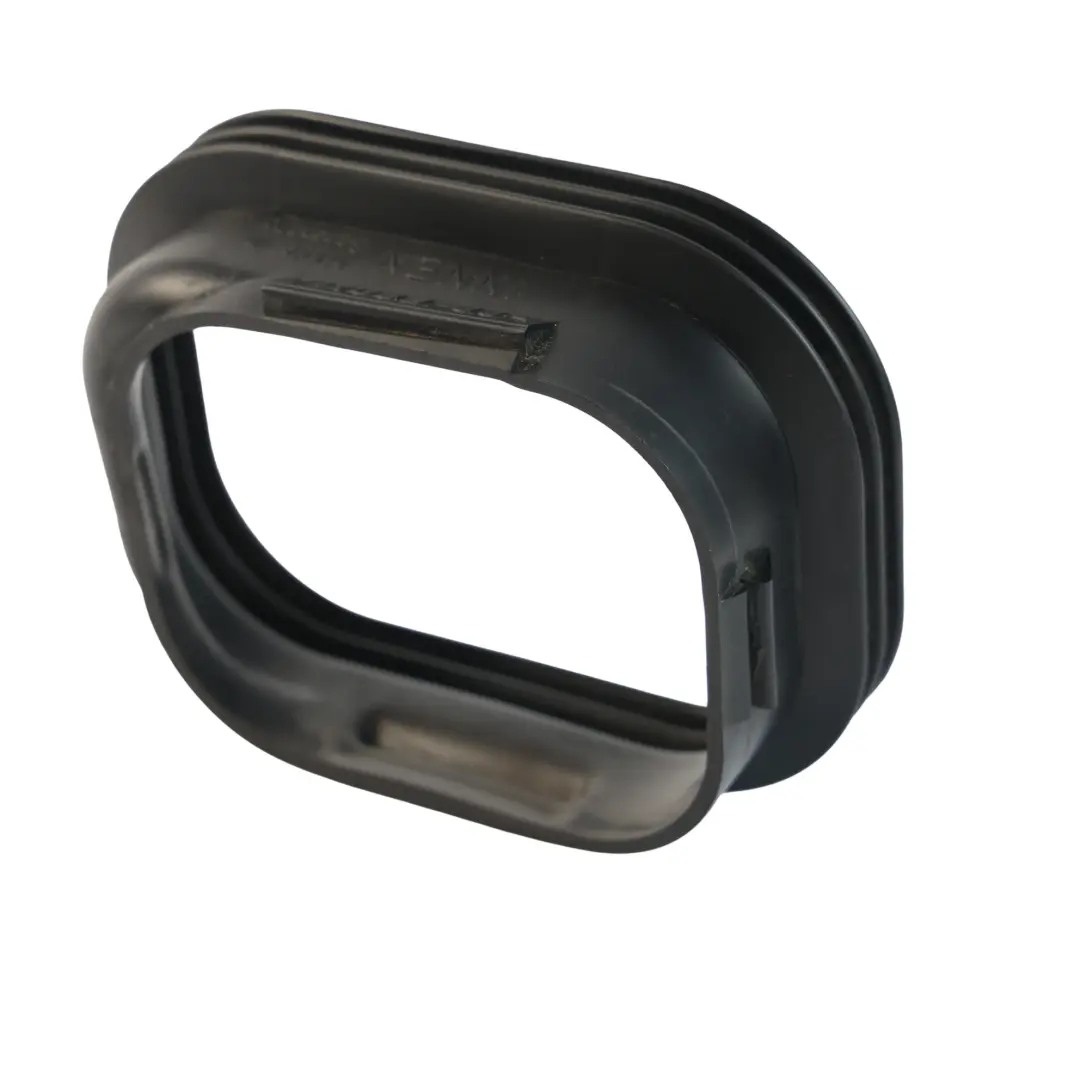 Adaptador Conector Brida Sellado Caja Filtro Aire para Porsche 996 con número de pieza 99611025052 Porsche 996 Adaptador Conector Brida Sellado Caja Filtro Aire - SKU 99611025052 - Número de pieza 99611025052