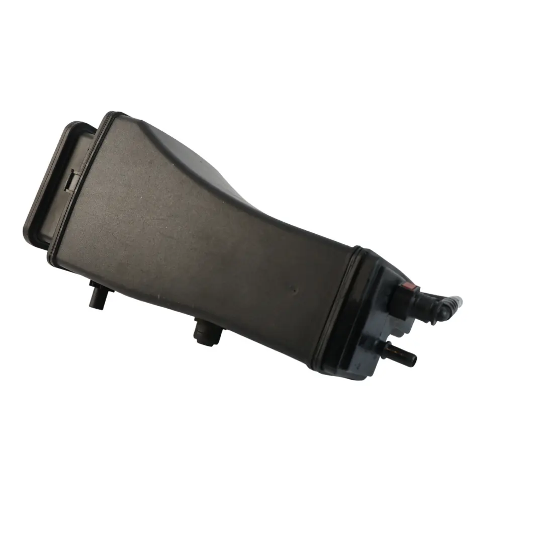 Filtro Canister Carbón Vapor Combustible 3.6L para Porsche Carrera 996 con número de pieza 99620122109 Porsche Carrera 996 Filtro Canister Carbón Vapor Combustible 3.6L - SKU 99620122109 - Número de pieza 99620122109