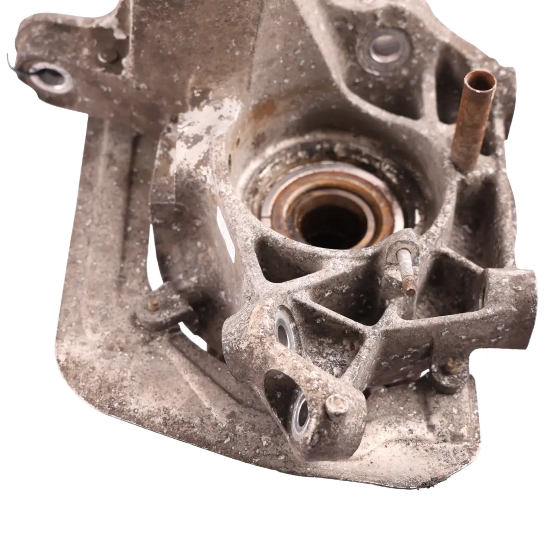 Hub Carrier Housing Right O/S to Porsche Carrera 996 Rear Wheel with Part number 99633161206 Porsche Carrera 996 Rear Wheel Hub Carrier Housing Right O/S - SKU 99633161206 - Part number 99633161206