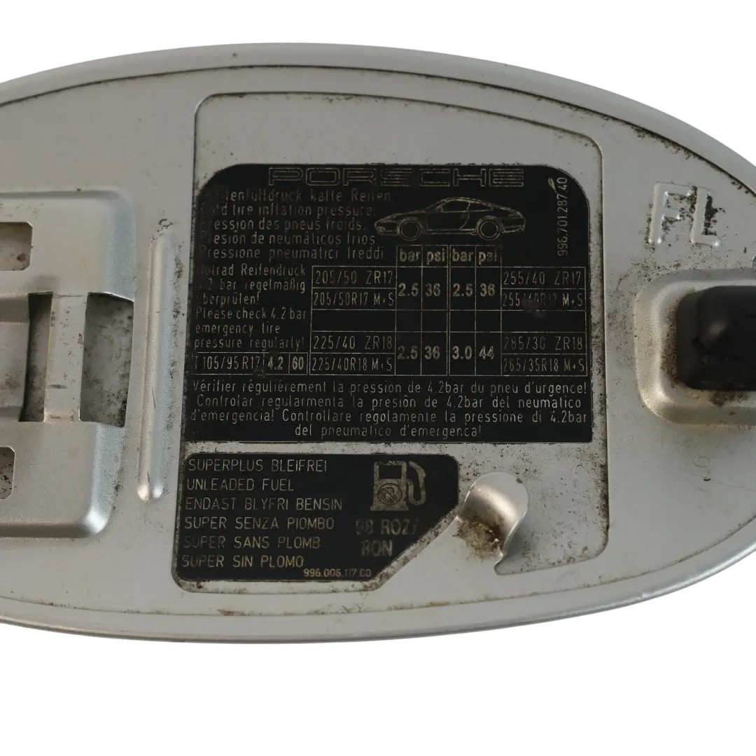 Porsche 911 996 Tapa Combustible Plata Ártico 92T - SKU 99650413301-ARS - Número de pieza 99650413301