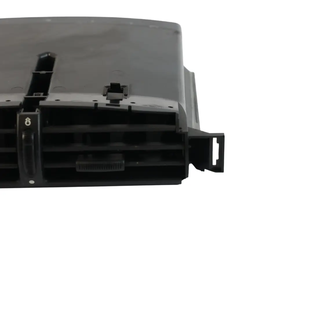 Griglia Bocchetta Aria Centrale Cruscotto per Porsche Carrera 996 con numero di parte 99655226301 Porsche Carrera 996 Griglia Bocchetta Aria Centrale Cruscotto - SKU 99655226301 - Numero di parte 99655226301