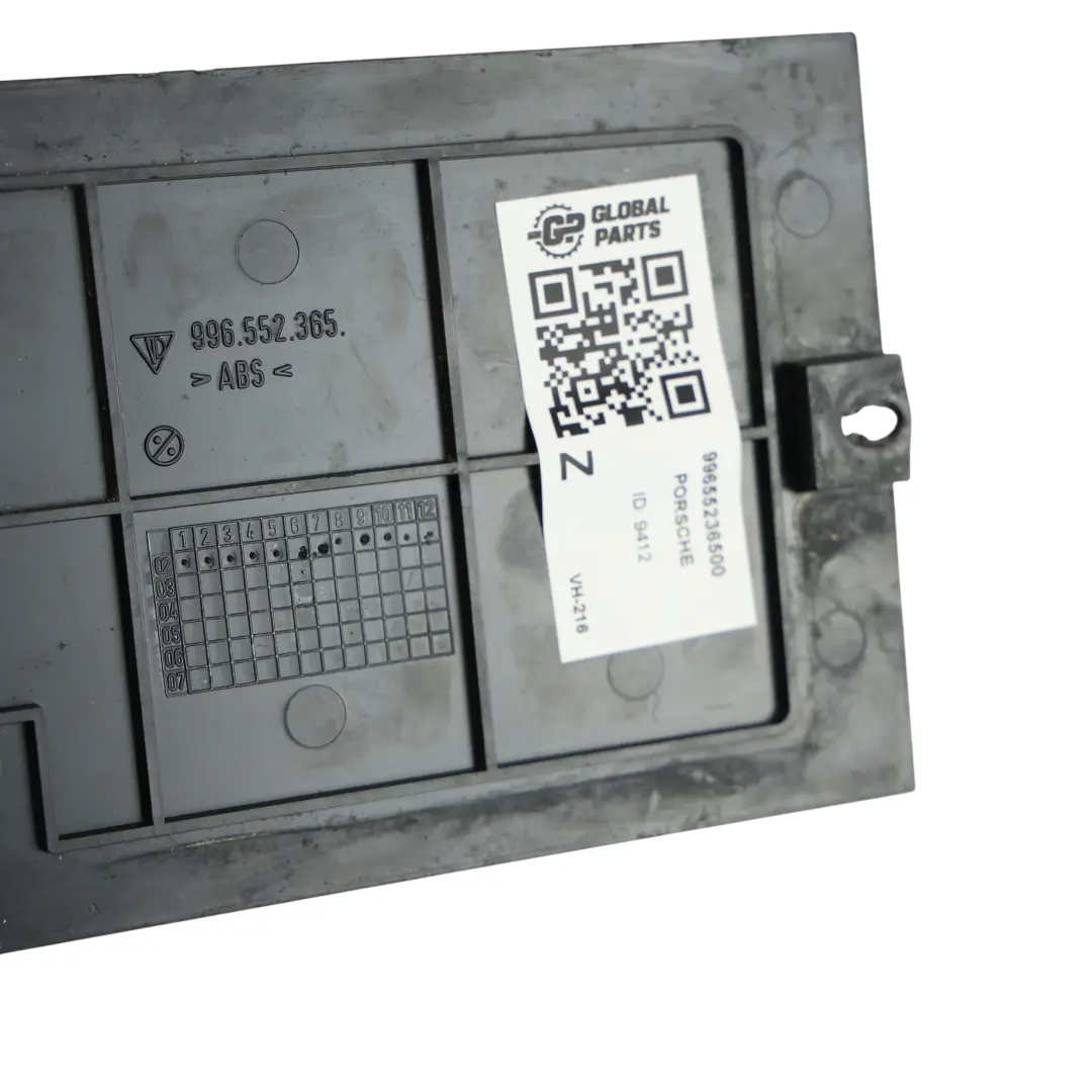 Porsche Carrera 996 Einsatz Staufach Mittelkonsole - SKU 99655236500 - Teilenummer 99655236500