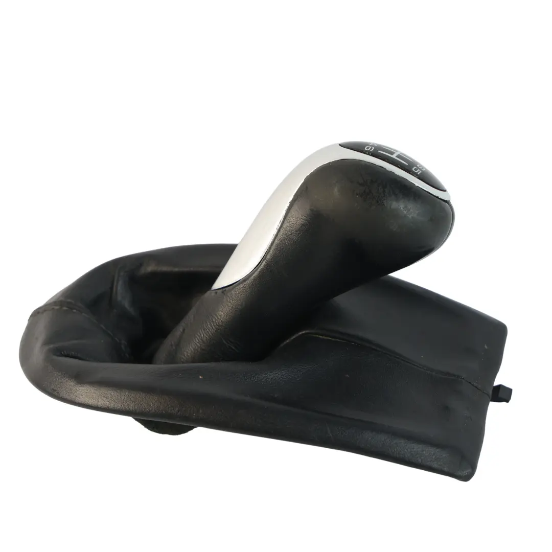 Pommeau Levier Vitesse Cuir Noir 6 Vitesses pour Porsche Boxster 986 à propos du numéro de pièce 99655265501 Porsche Boxster 986 Pommeau Levier Vitesse Cuir Noir 6 Vitesses - SKU 99655265501-1 - Numéro de pièce 99655265501