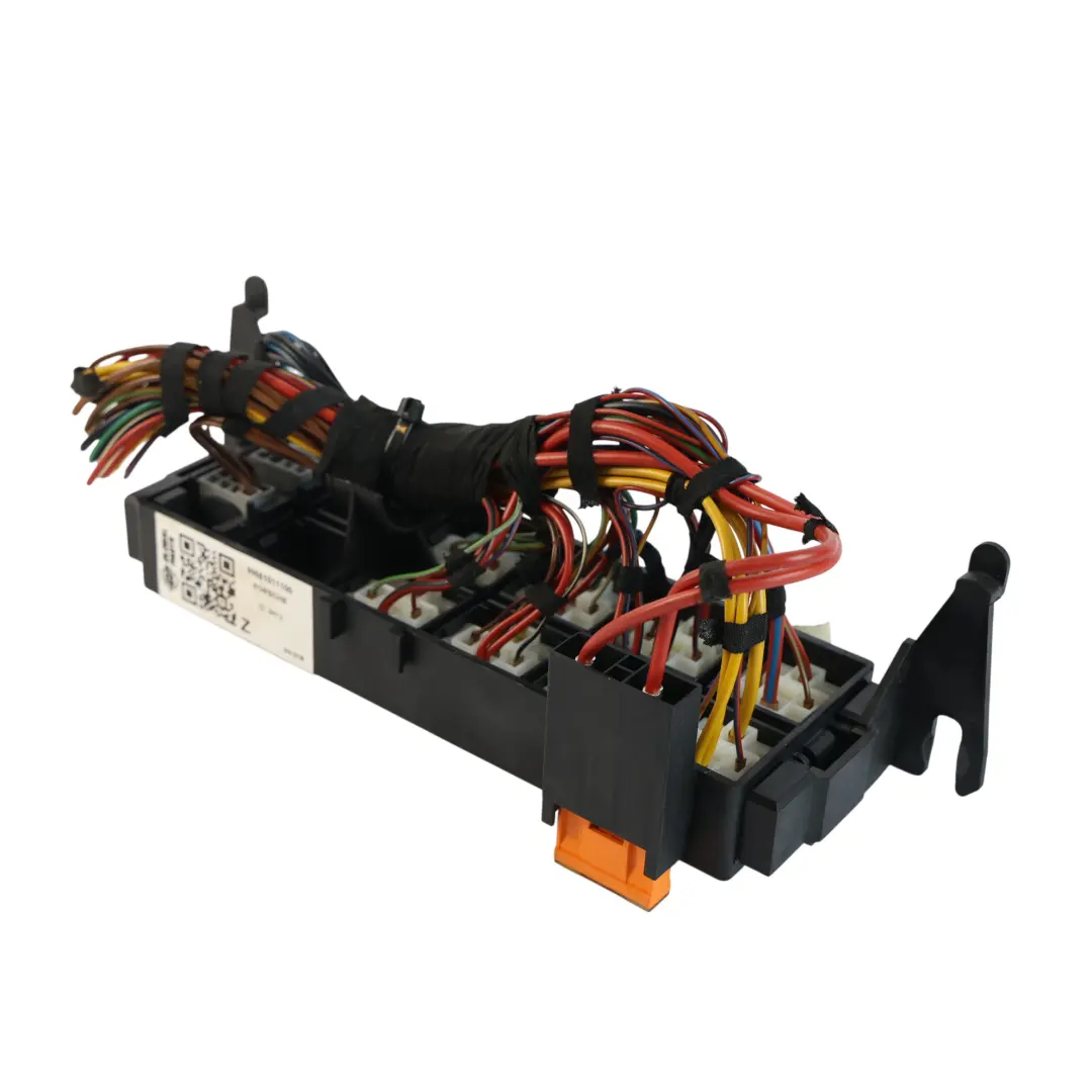 Porsche 911 986 996 Boîtier Fusible Relais Support Bloc 9603 Essence - SKU 99661011100 - Numéro de pièce 99661011100